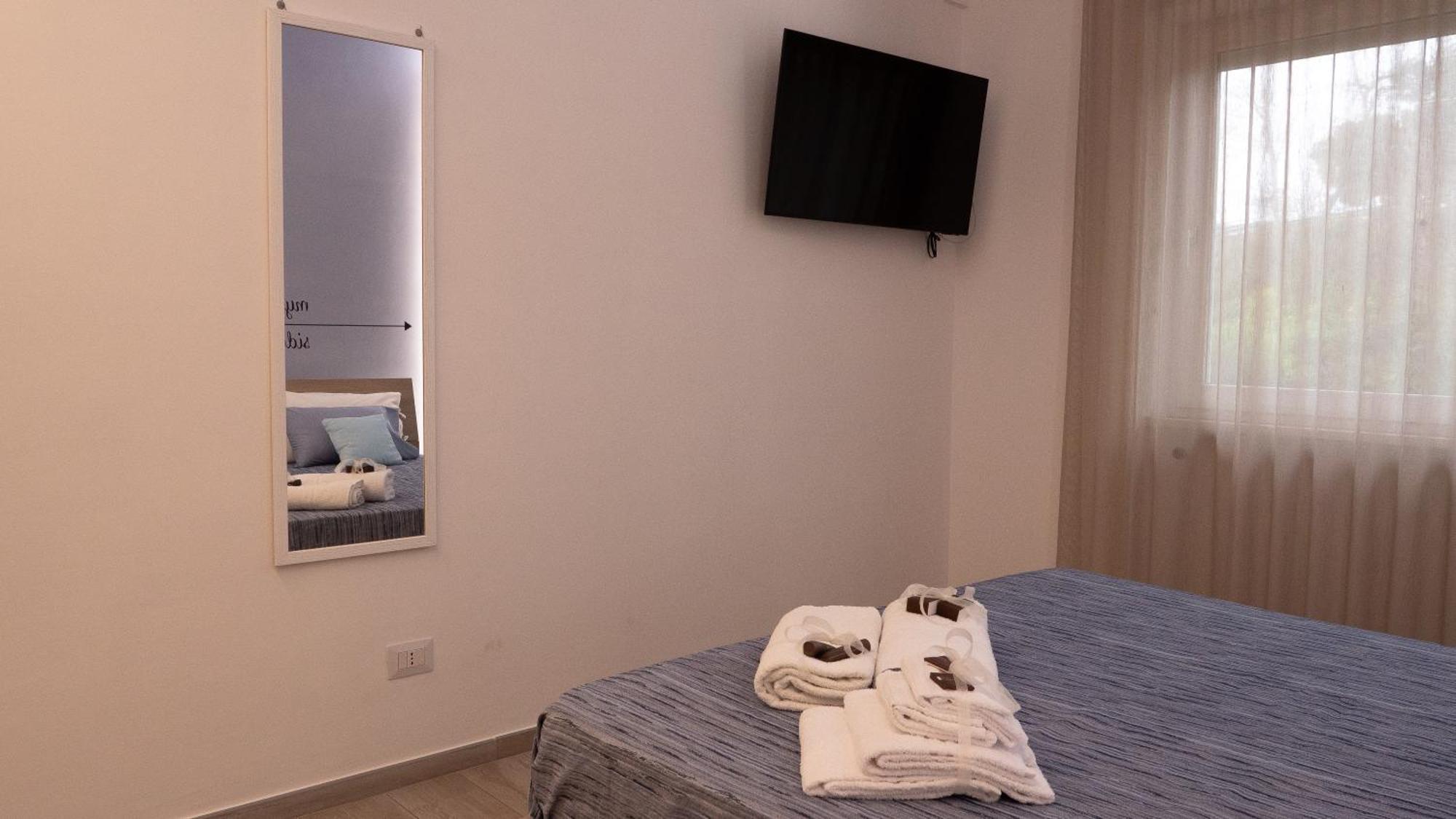 Wanderlust Guesthouse Гаета Екстериор снимка